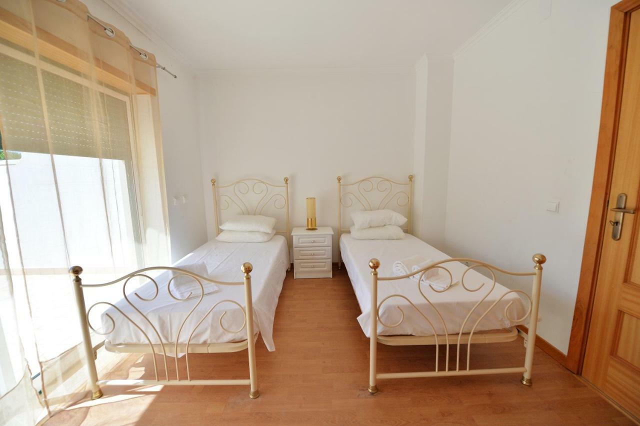 Townhouse Next To Falesia Beach 알부페이라 외부 사진